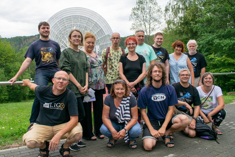 Expedice před radioteleskopem Effelsberg